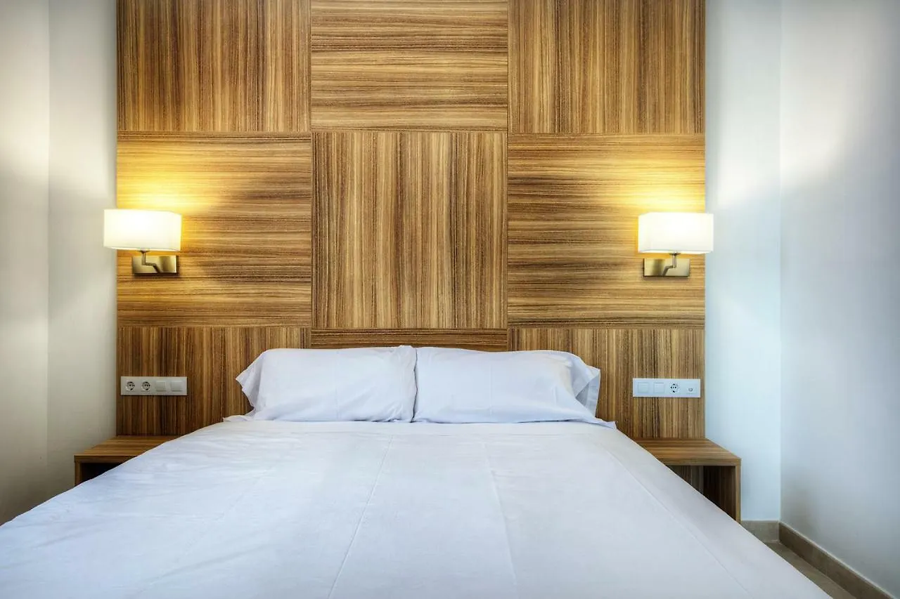 Apartaments Lauria Tarragona Apartment
