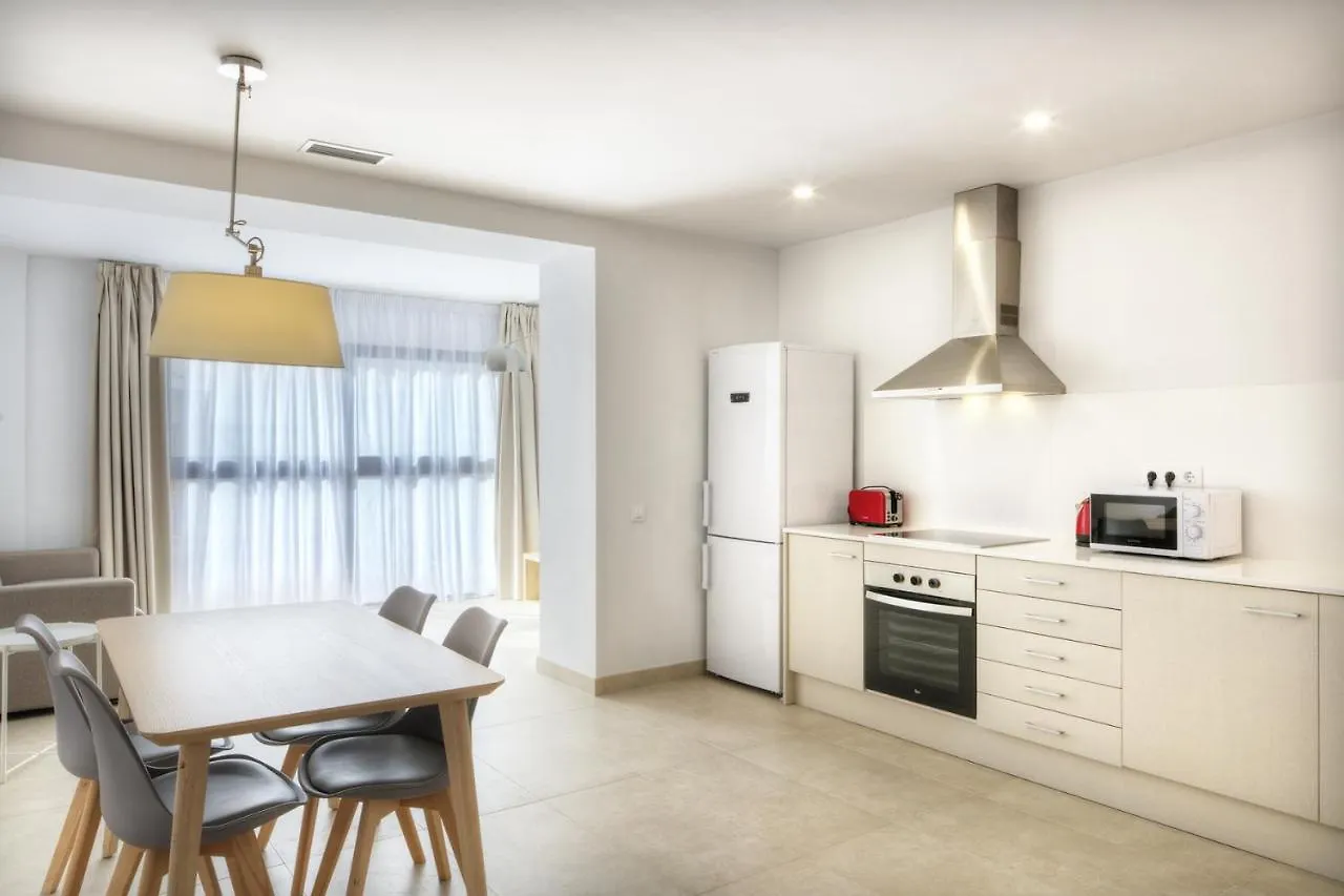 Apartaments Lauria Tarragona 0*,
